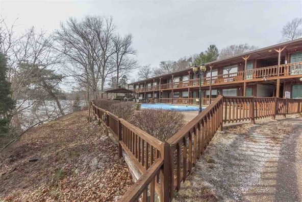 530 Lake Malone Rd, Lewisburg, KY 42256